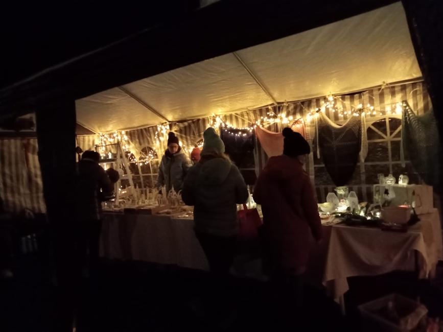 Weihnachtsmarkt 800 Jahre Momberg 1