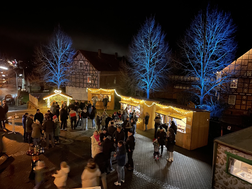 Weihnachtsmarkt 800 Jahre Momberg 11