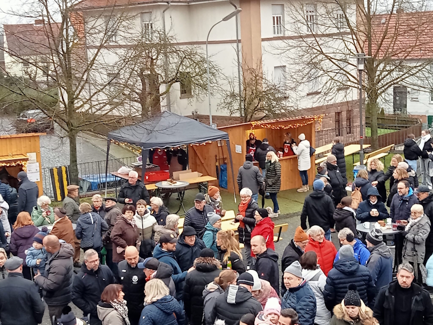 Weihnachtsmarkt 800 Jahre Momberg 5