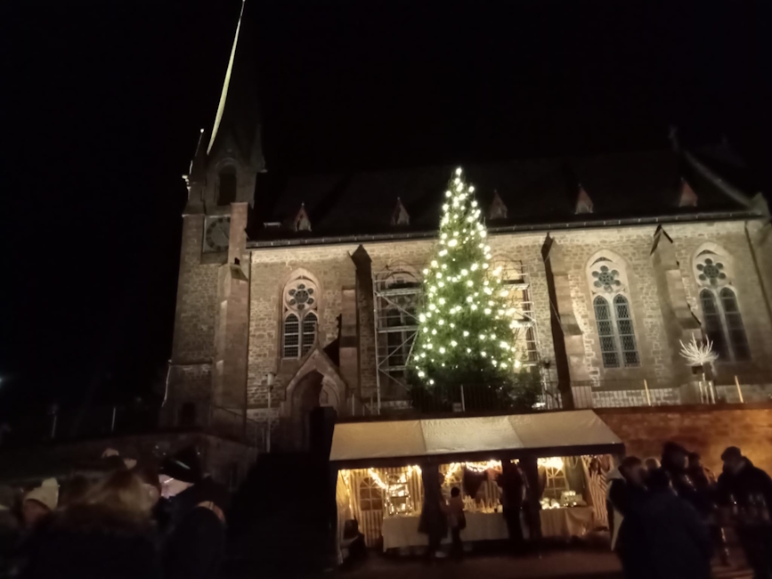 Weihnachtsmarkt 800 Jahre Momberg 9