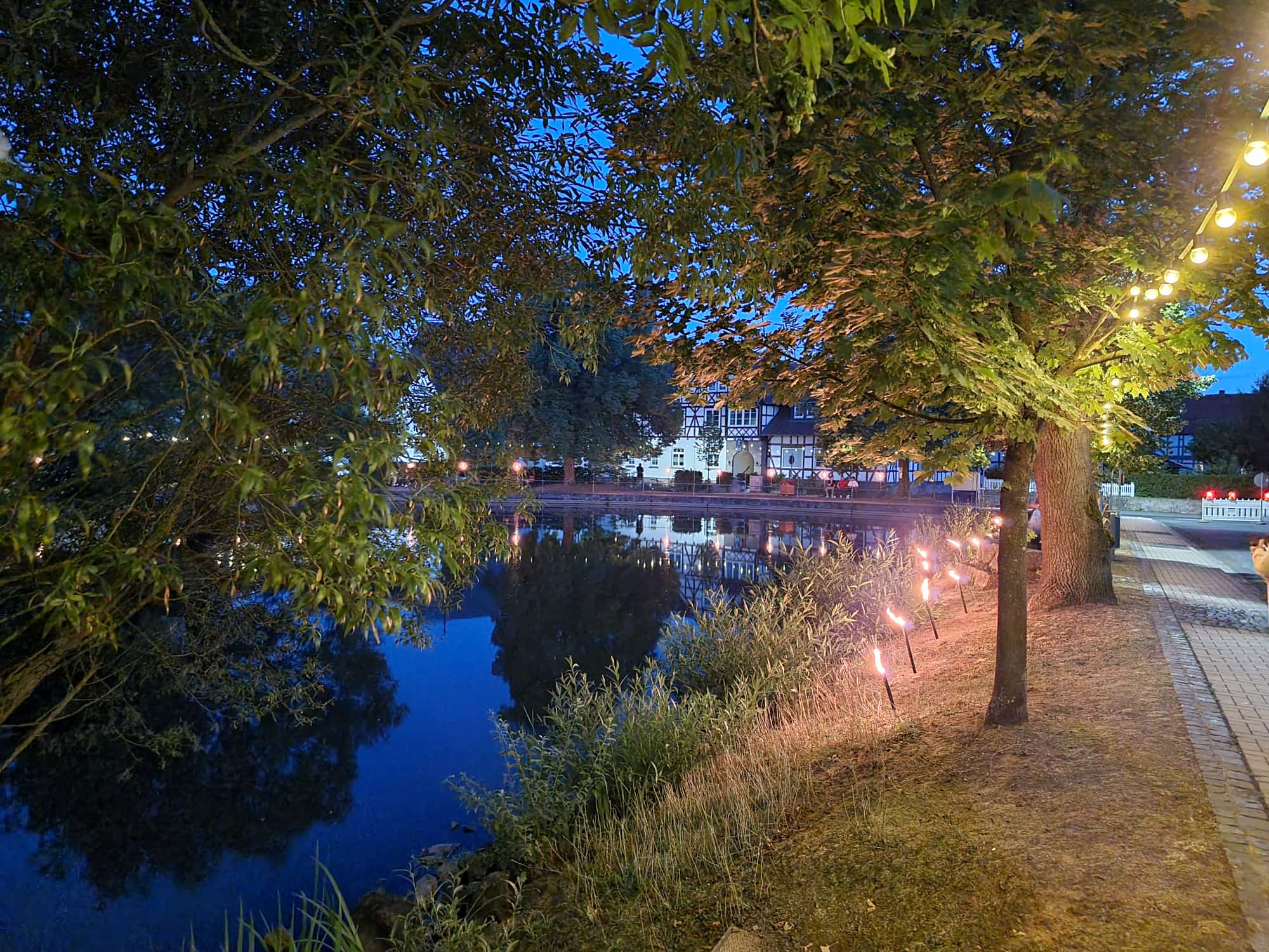 db48e6d194ba41a88694104b0cf6e414